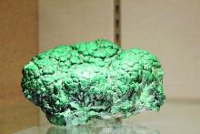 Malachite specimen on display at the NIH Clinical Center.