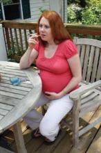 pregnant woman smoking